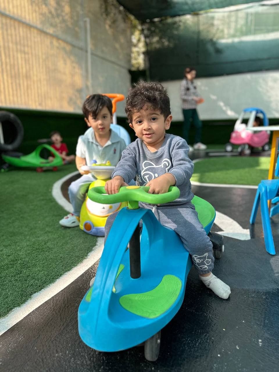 کودکستان کلید مهر مانا